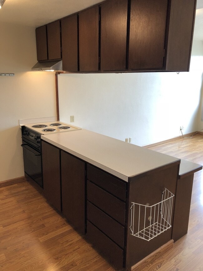 Building Photo - 1313 Lincoln St