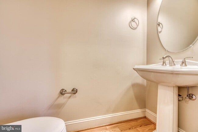 Building Photo - 1320 Race St