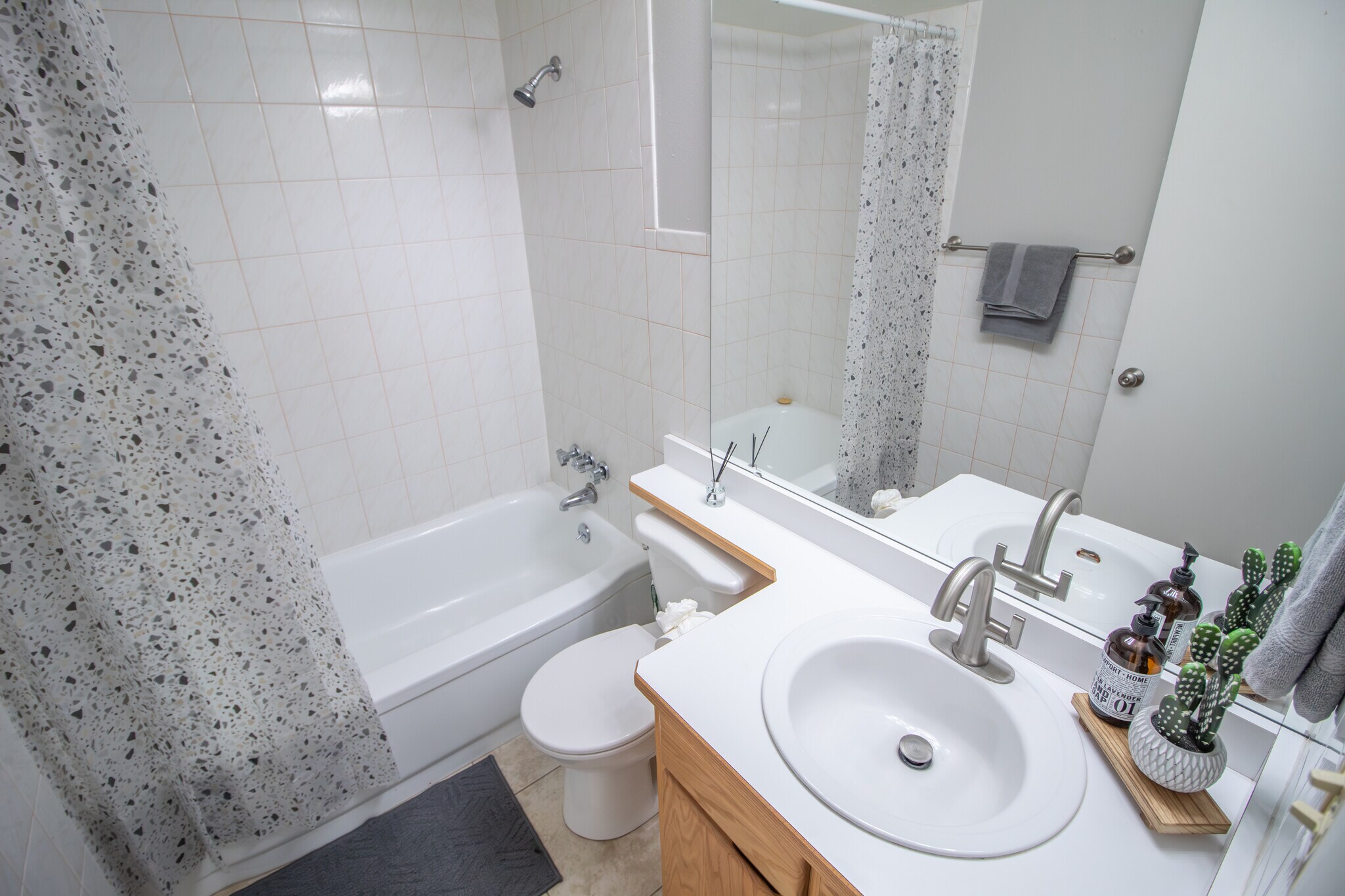 Bathroom - 6721 E McDowell Rd