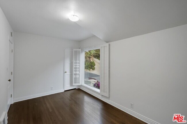 Building Photo - 2319 Outpost Dr