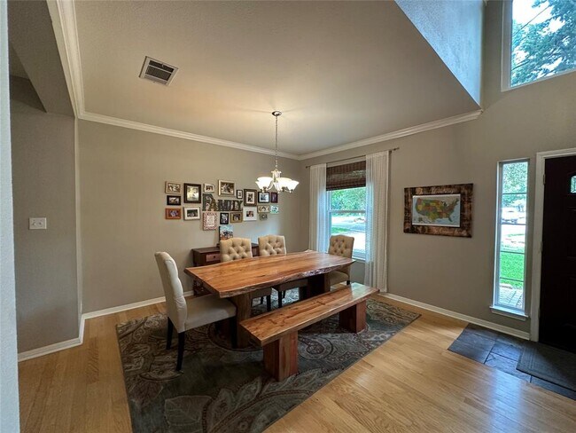 Building Photo - 901 Sweetwater Cove