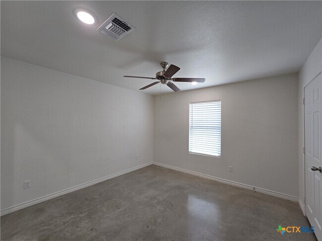 Building Photo - 2318 Zanoletti Ct