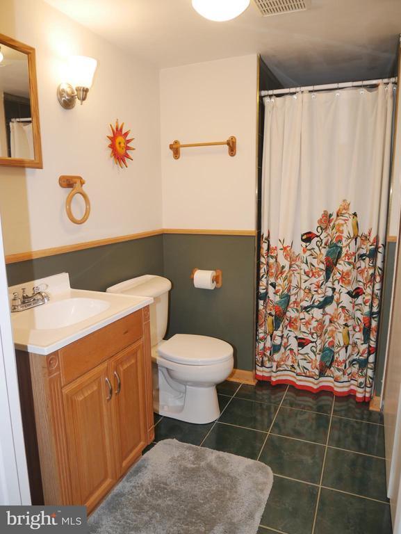 Building Photo - 2774 Grovemore Ln