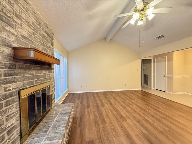 Building Photo - 15307 Pebble Lake Dr