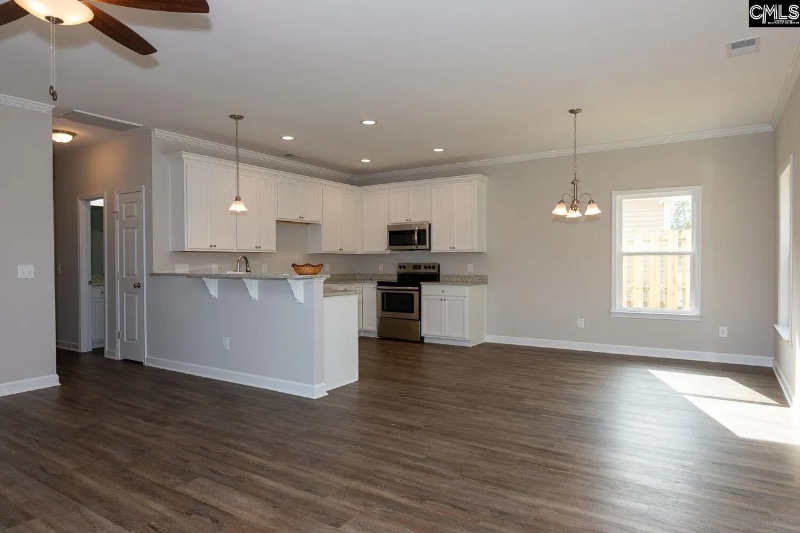 Building Photo - 813 Poplar St