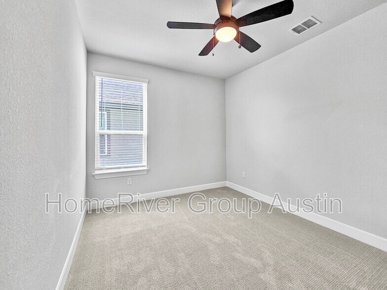 Building Photo - 356 Horsemint Way