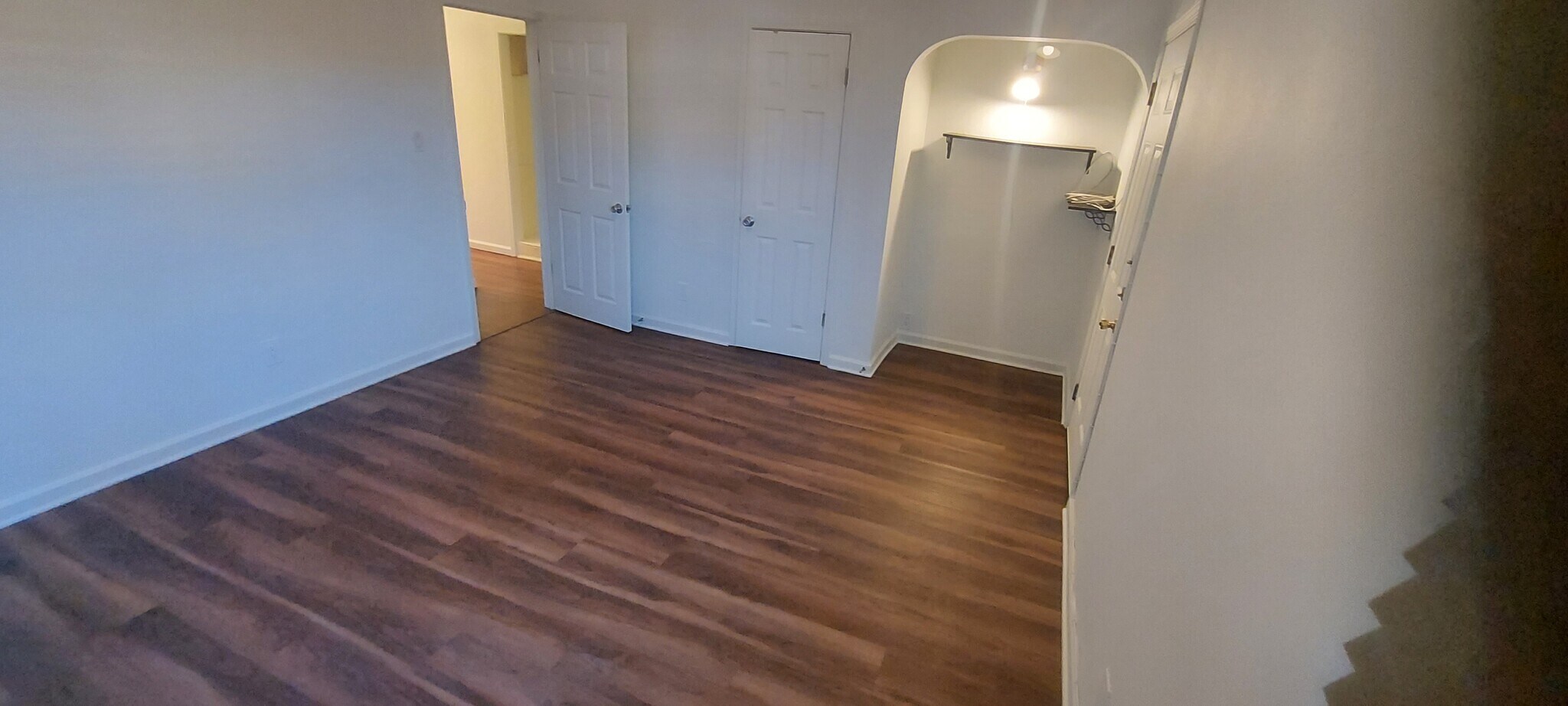 Building Photo - 2818 S Bronson Ave