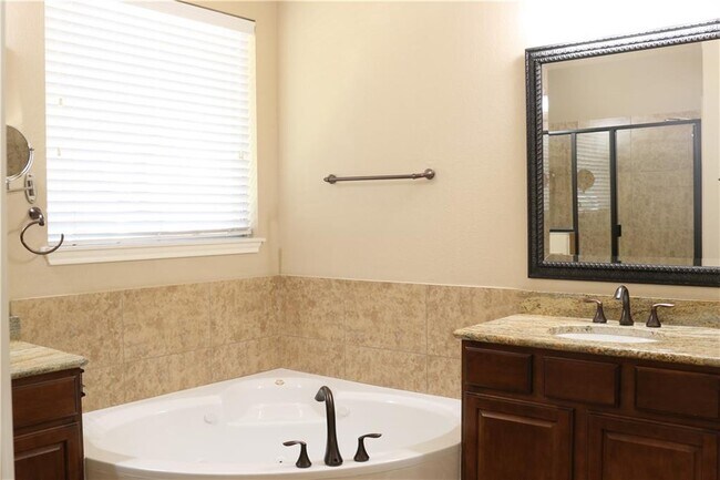 Building Photo - 2705 Prosperity