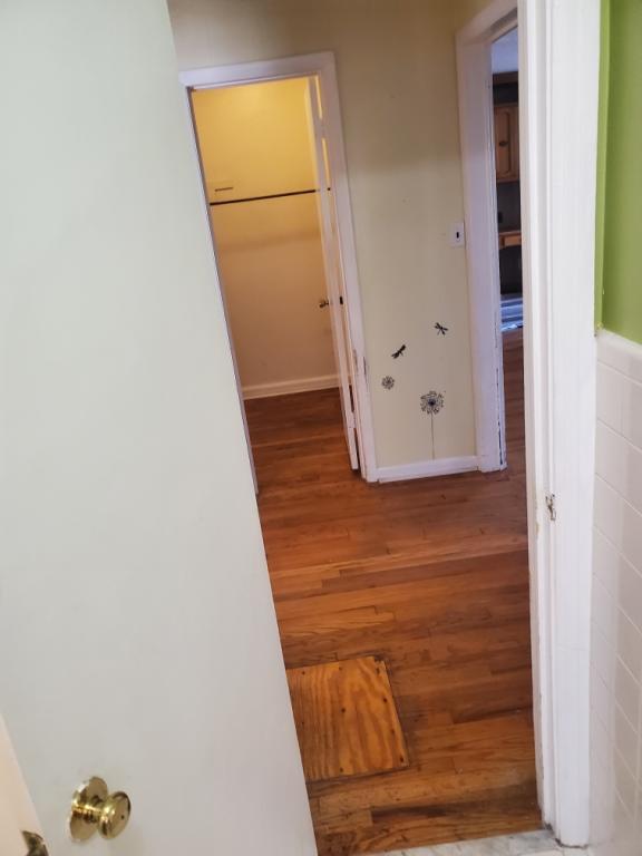 Building Photo - 215 Swanson Dr NW