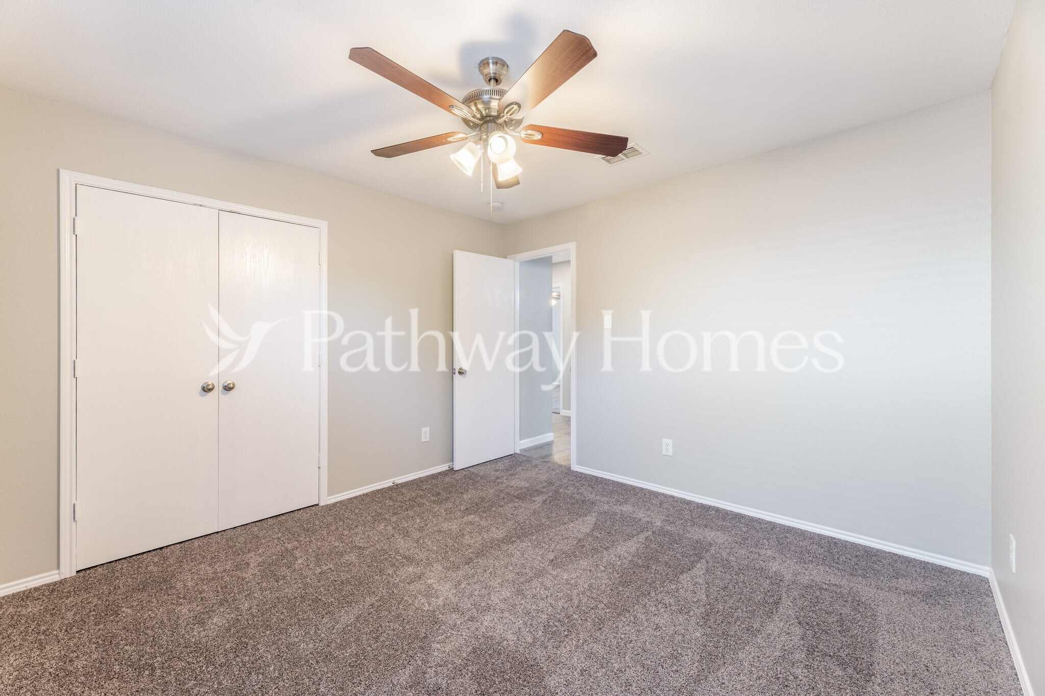 Building Photo - 1679 Chesterwood Dr