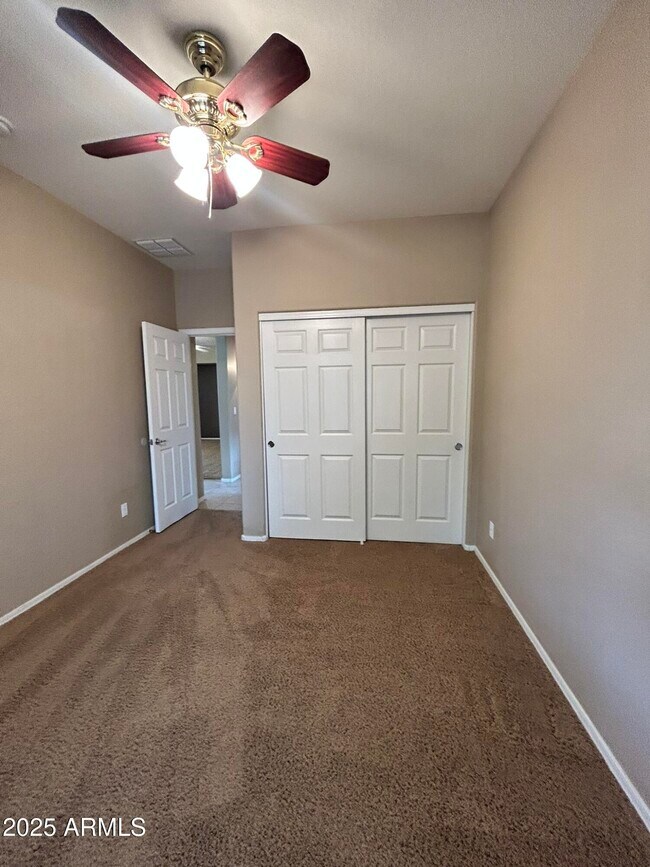 Building Photo - 45168 W Mescal Dr