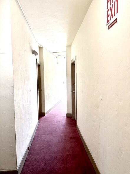 Primary Photo - 2818 Telegraph Ave