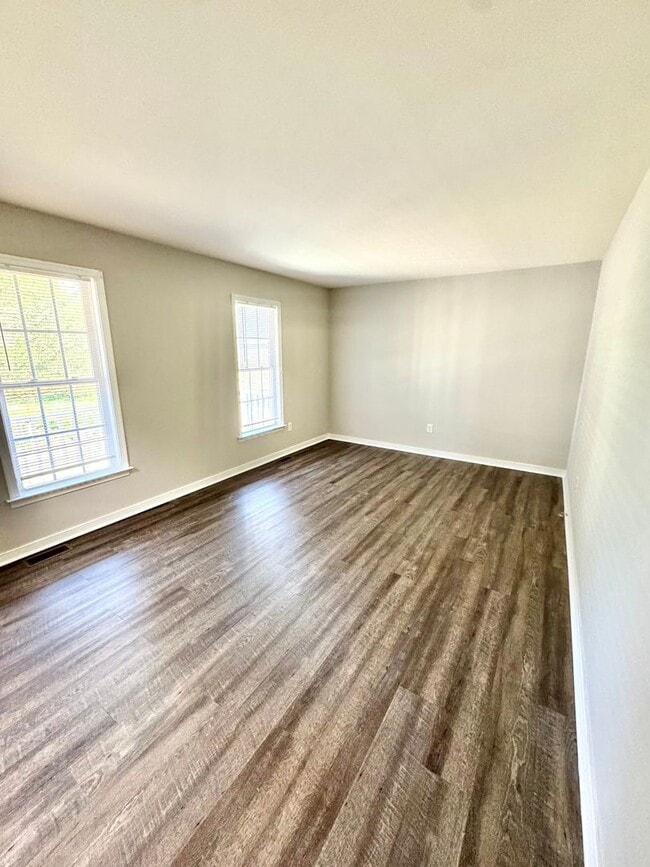 Building Photo - Move-in Ready! Beautifully Updated 4 Bedroom, 2.5 bath Home, located on a Quiet Cul-de-Sac in N. ...