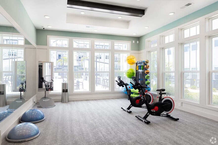 Building Photo - 14515 Star Water Rd