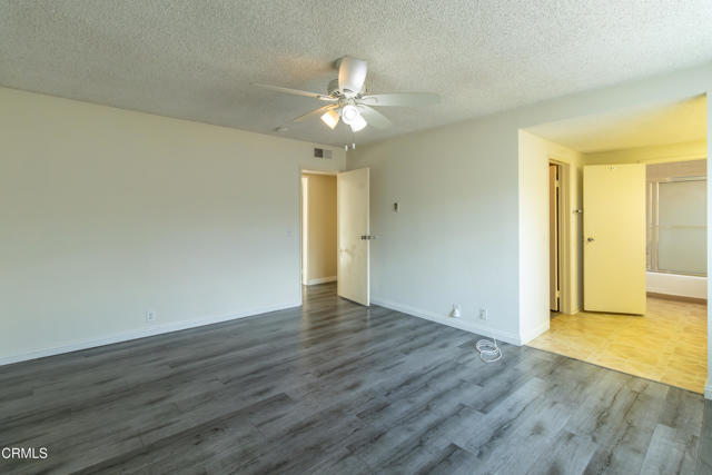 Building Photo - 630 W Huntington Dr