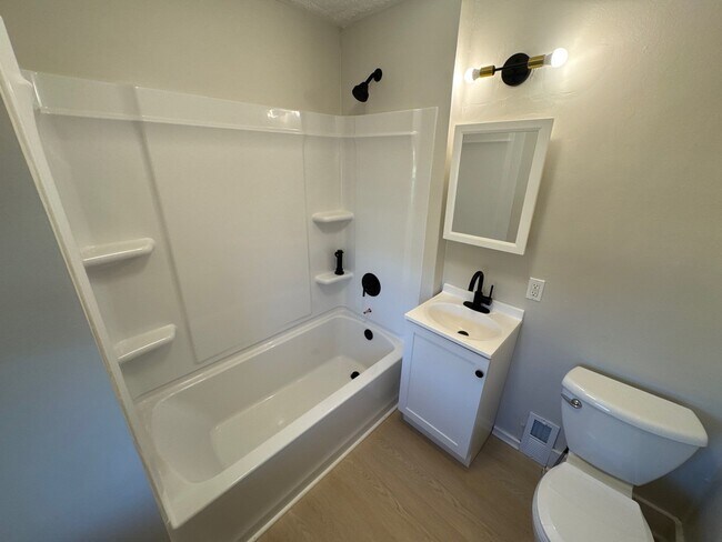 Building Photo - 3511 N 22nd St