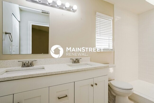 Building Photo - 3 Bedroom Pet-Friendly Home in Cape Coral, FL with Main Street Renewal