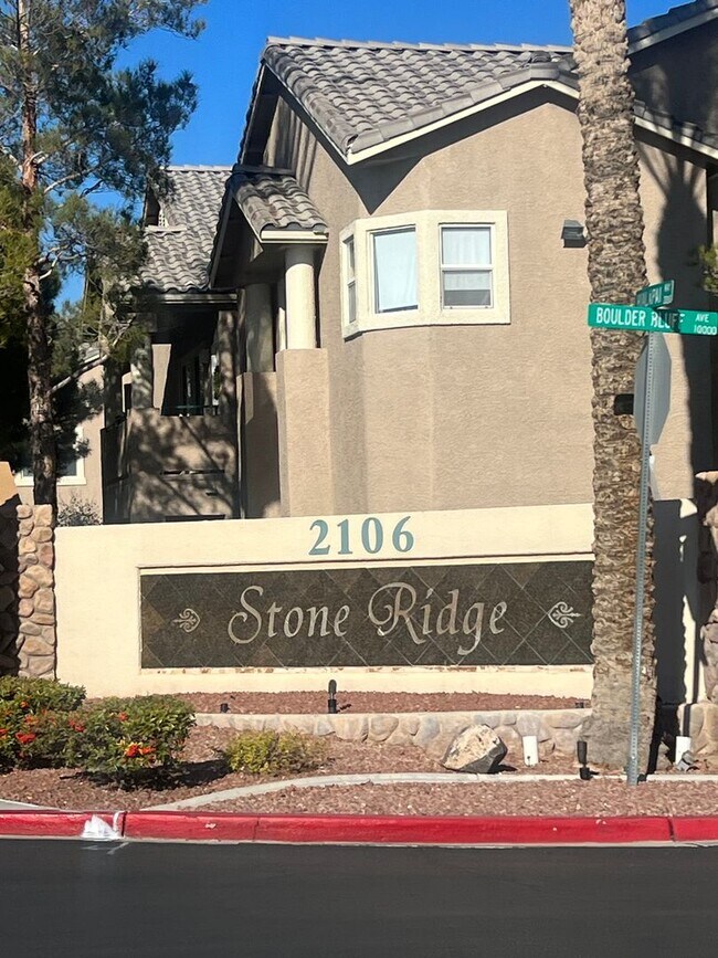 Peccole Ranch Stone Ridge 2053 Gravel Hill St Las Vegas NV 89117