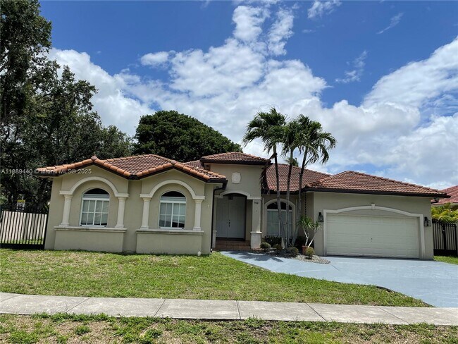 Primary Photo - 7861 NW 159th Terrace