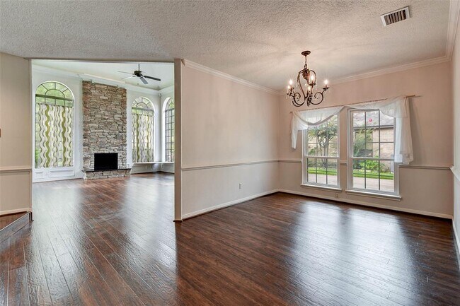 Building Photo - 20642 Laurel Lock Dr