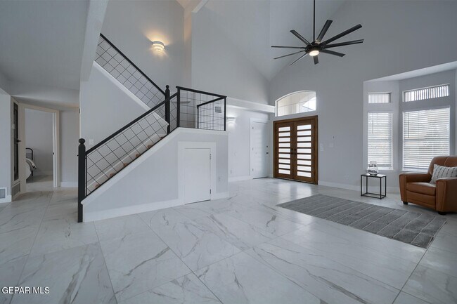 Building Photo - 7413 Le Conte Dr