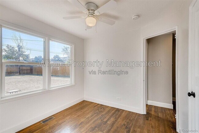 Building Photo - 1764 Oswego St
