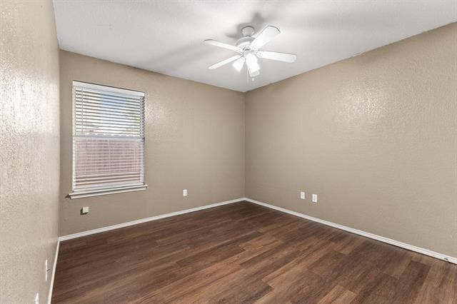 Building Photo - 8832 Stirrup Way