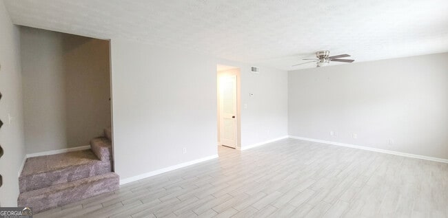 Building Photo - 147 Northdale Pl
