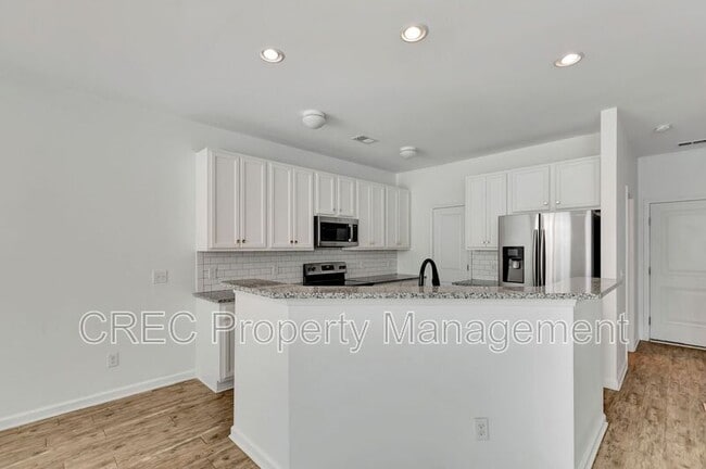 Building Photo - 8986 Cat Tail Pond Rd