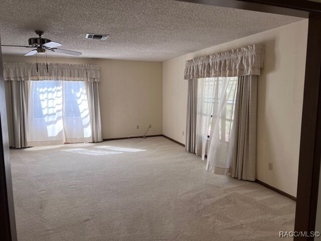 Building Photo - 29 Sycamore Cir