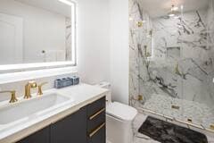 Building Photo - 1372 Peninsula Point Ave