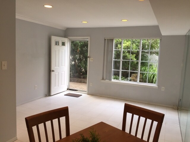 Building Photo - 22 Sharrotts Rd