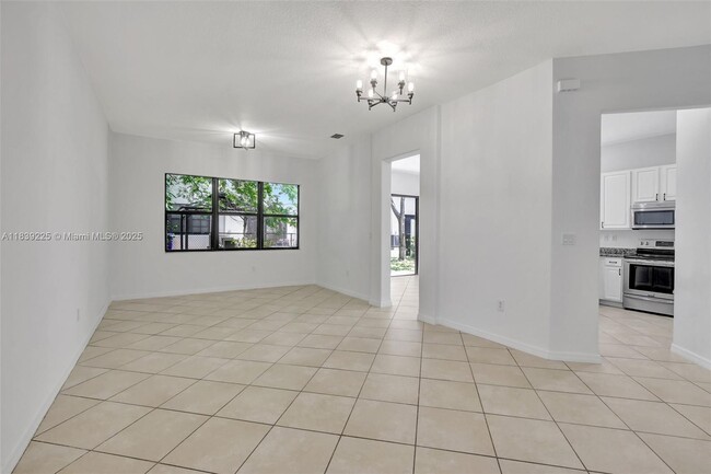 Building Photo - 9135 SW 36th Mnr