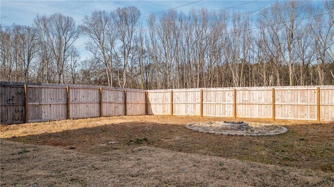 Building Photo - 5317 Burrus Ln