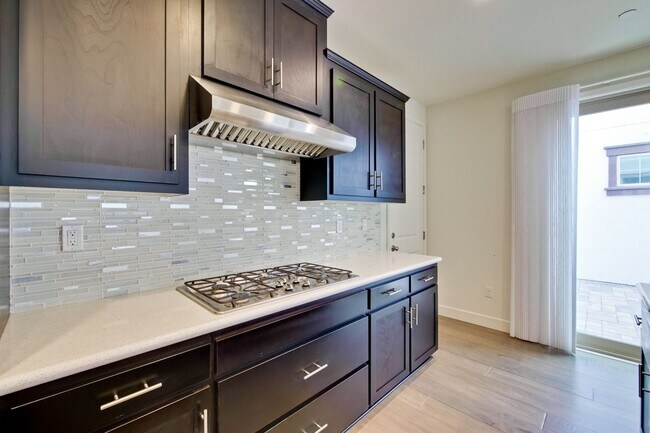 Building Photo - Gorgeous Santa Clara Home with Pool, EV Ho...