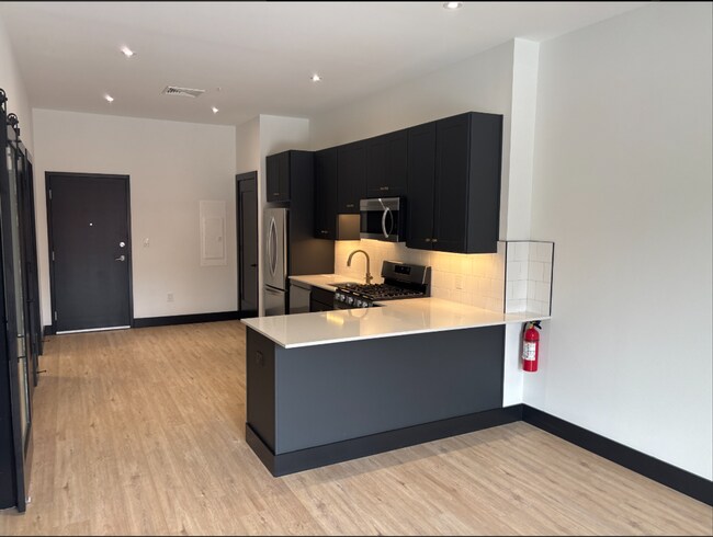 Building Photo - Watermark Residences