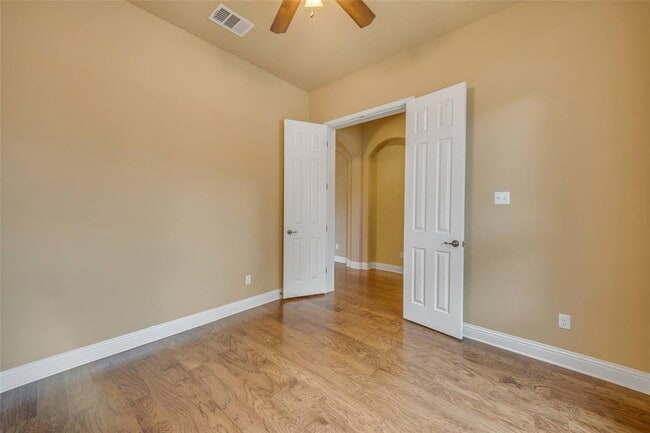 Building Photo - 10821 Crosbyton Ln