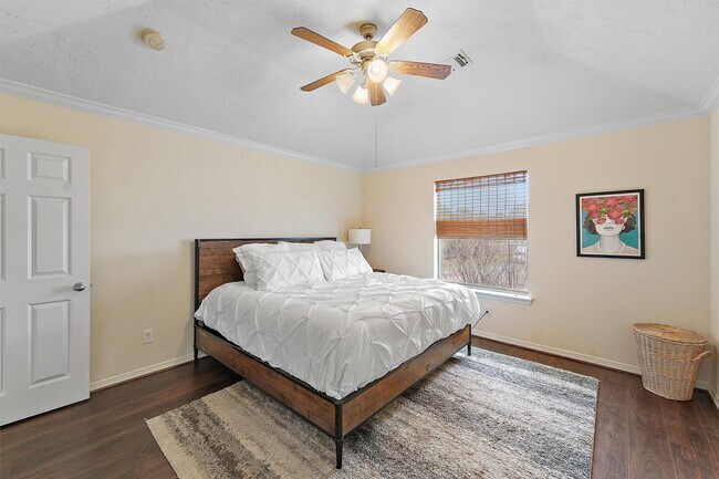 Building Photo - 7818 Stoneyway Dr