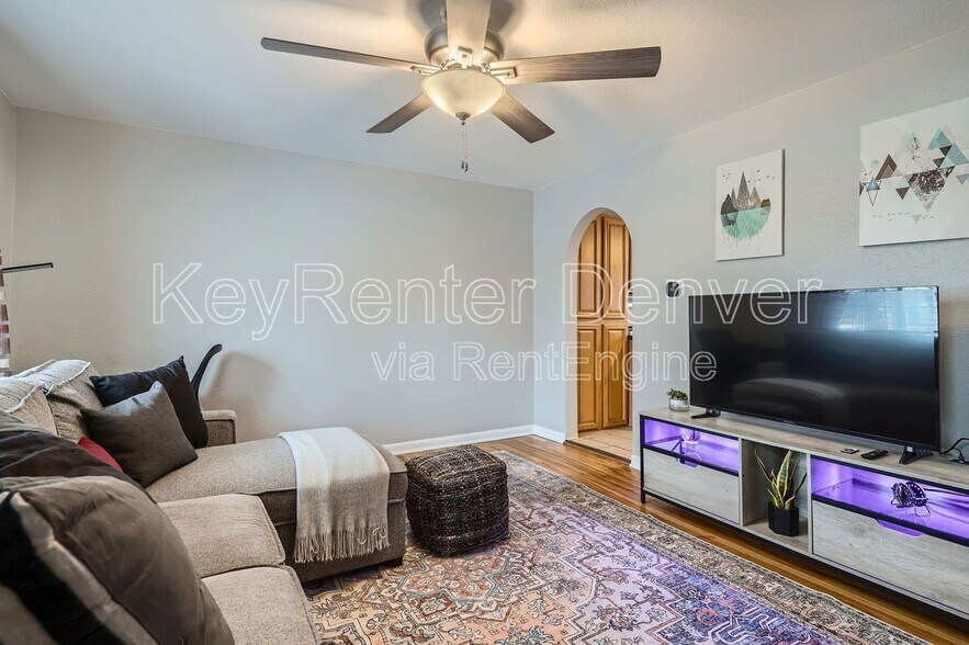 Primary Photo - 5280 W 24th Ave