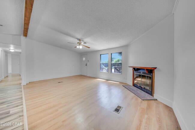 Building Photo - 154 Big Oak Ln