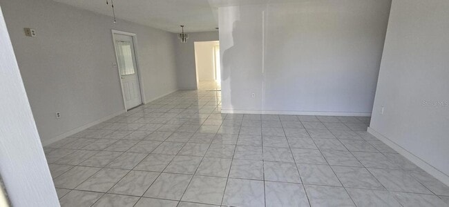 Building Photo - 3413 Areca St