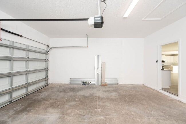 Building Photo - Peaceful and Private setting new construct...