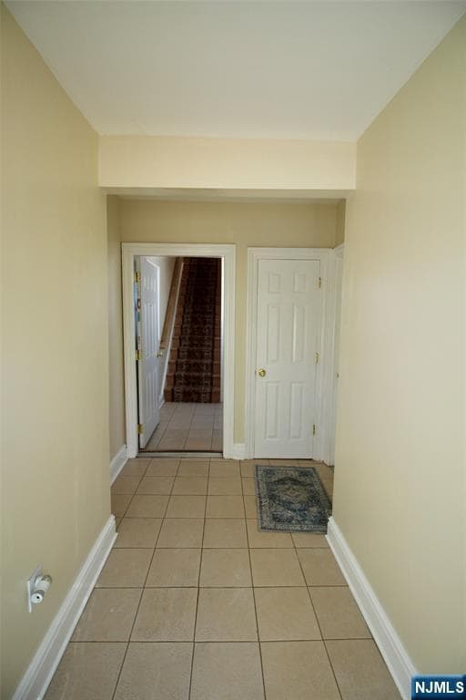 Building Photo - 513 Fairview Terrace