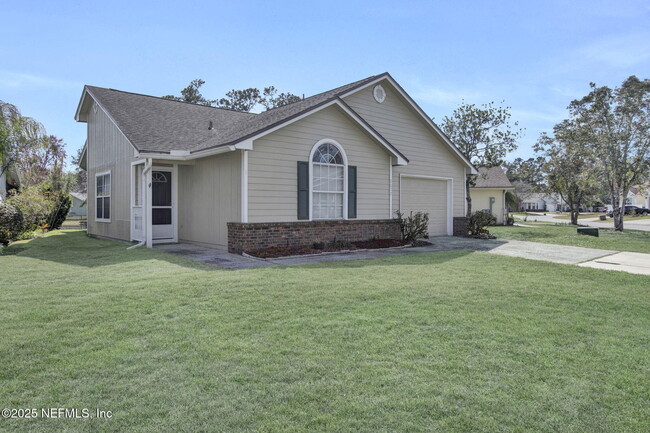 Building Photo - 2077 Tanager Dr