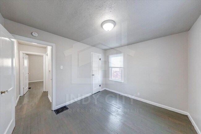 Building Photo - 3539 Prospect St