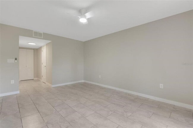 Building Photo - 2319 Beneva Terrace