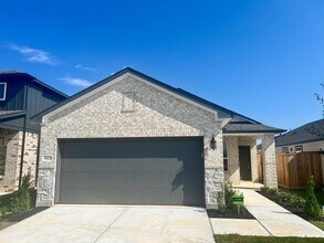 Building Photo - 15431 Dapple Blf Ln