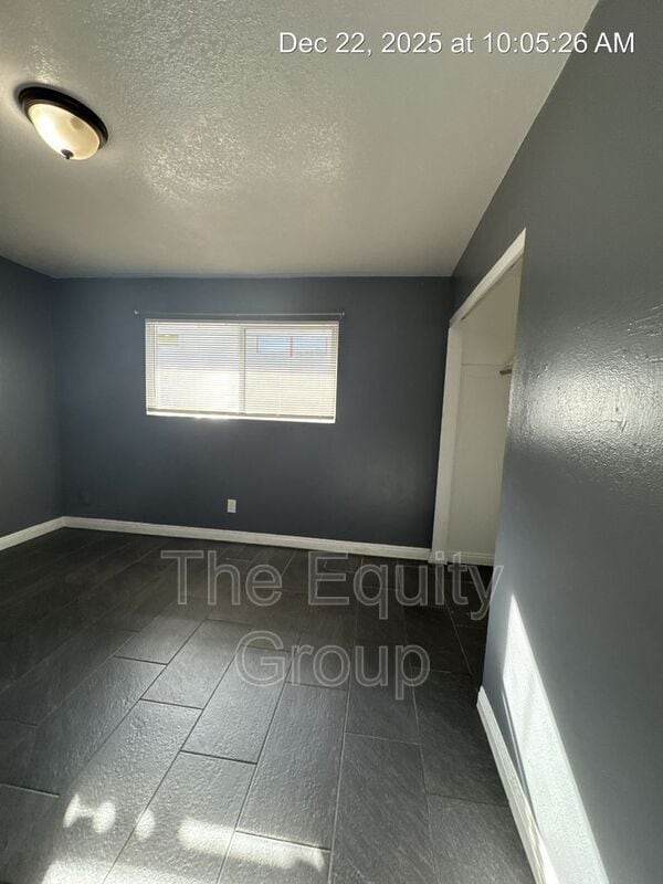 Building Photo - 510 N Encina St