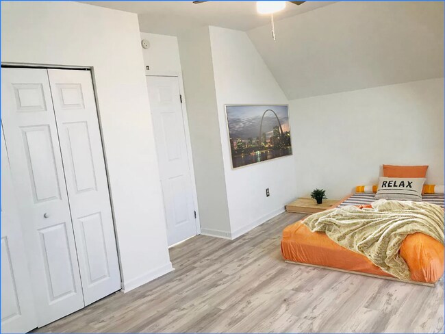 Building Photo - 4529 Arco Ave