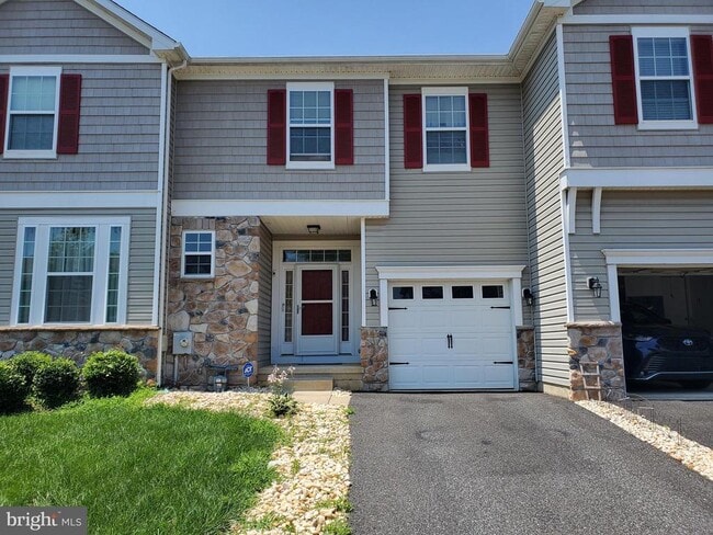 Building Photo - 431 Afton Dr